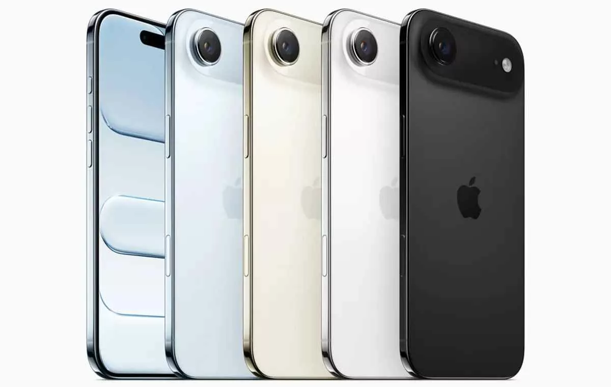 Apple-iPhone-Air-color-lineup-250909_big.jpg.large_cropped_11zon