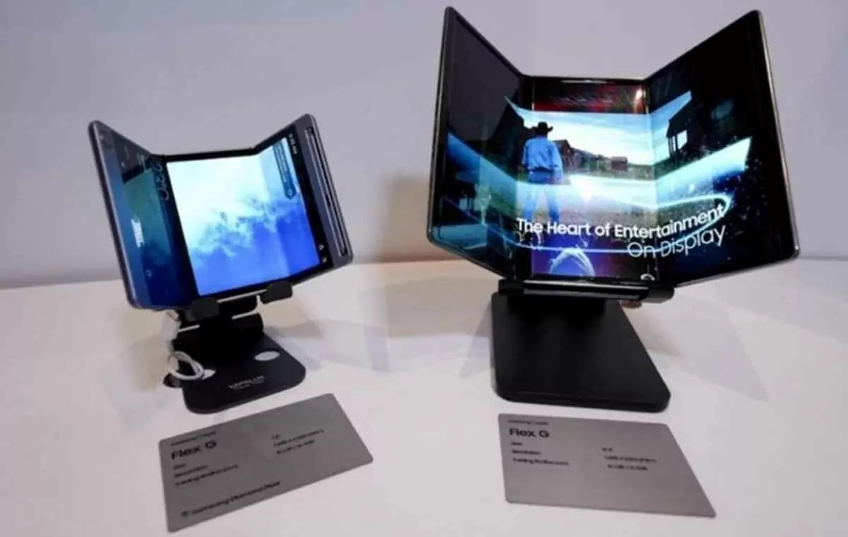 Samsung-tri-fold_11zon