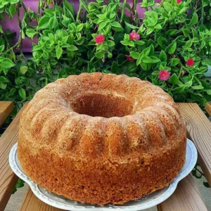 طرز تهیه کیک هویج به سبک قنادی: دستور کامل برای کیکی نرم و شگفت‌انگیز