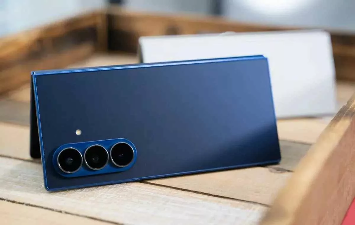 galaxy-z-fold-7-impressions-1_11zon-1
