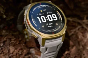 هیولای دوام؛ ساعت هوشمند جدید با شارژ ۱۷ روزه و مقاومت تا عمق ۱۰۰ متر زیر آب