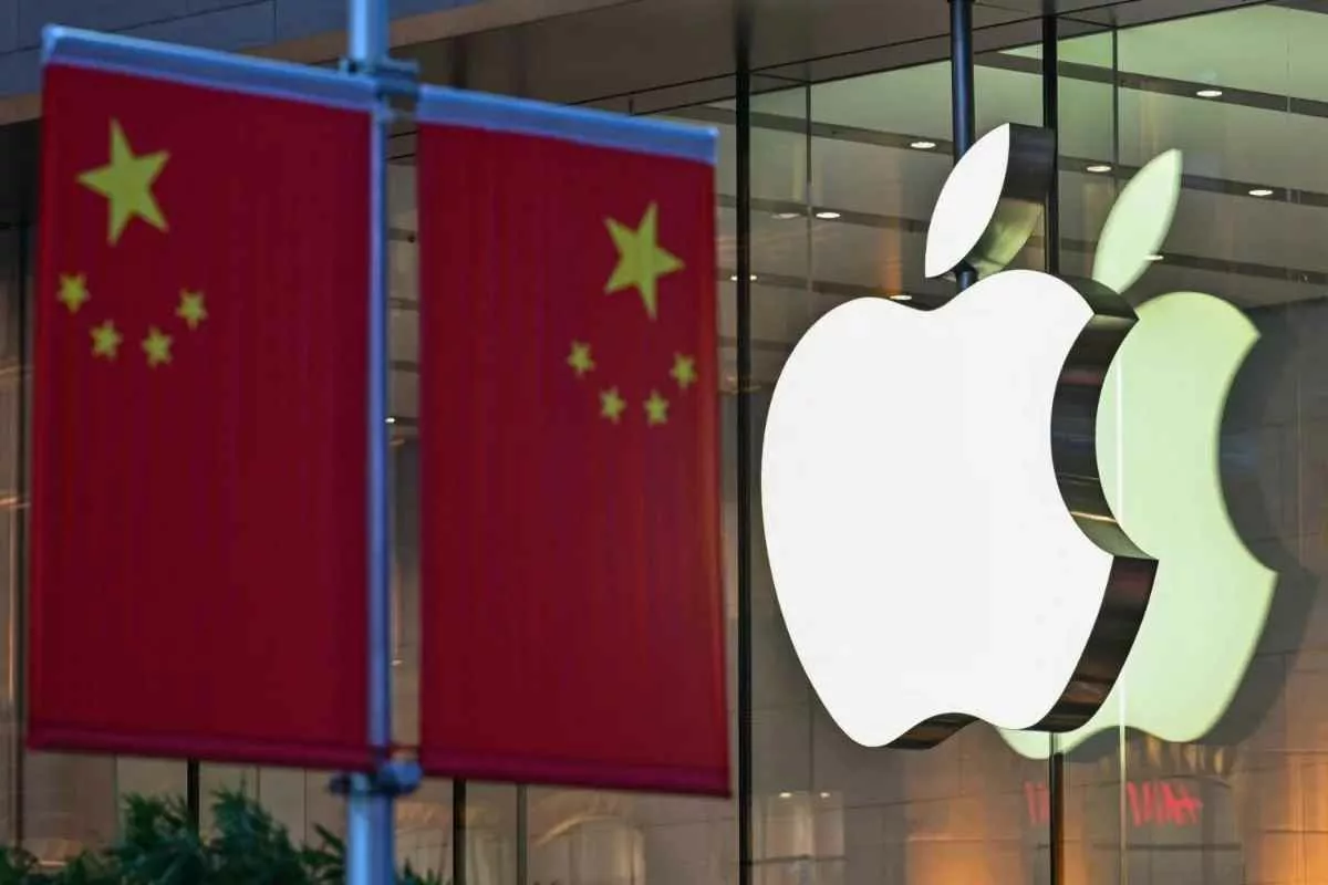 china-flag-apple-logo-store_11zon