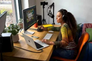 مک‌بوک پرو M5 با جهش چشمگیر سرعت SSD، رکورد جدیدی در عملکرد حافظه اپل ثبت کرد