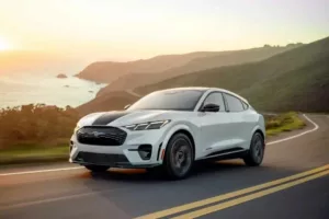 بازگشت افسانه موستانگ؛ فورد با مدل جدید Mach‑E گذشته را دوباره زنده می‌کند