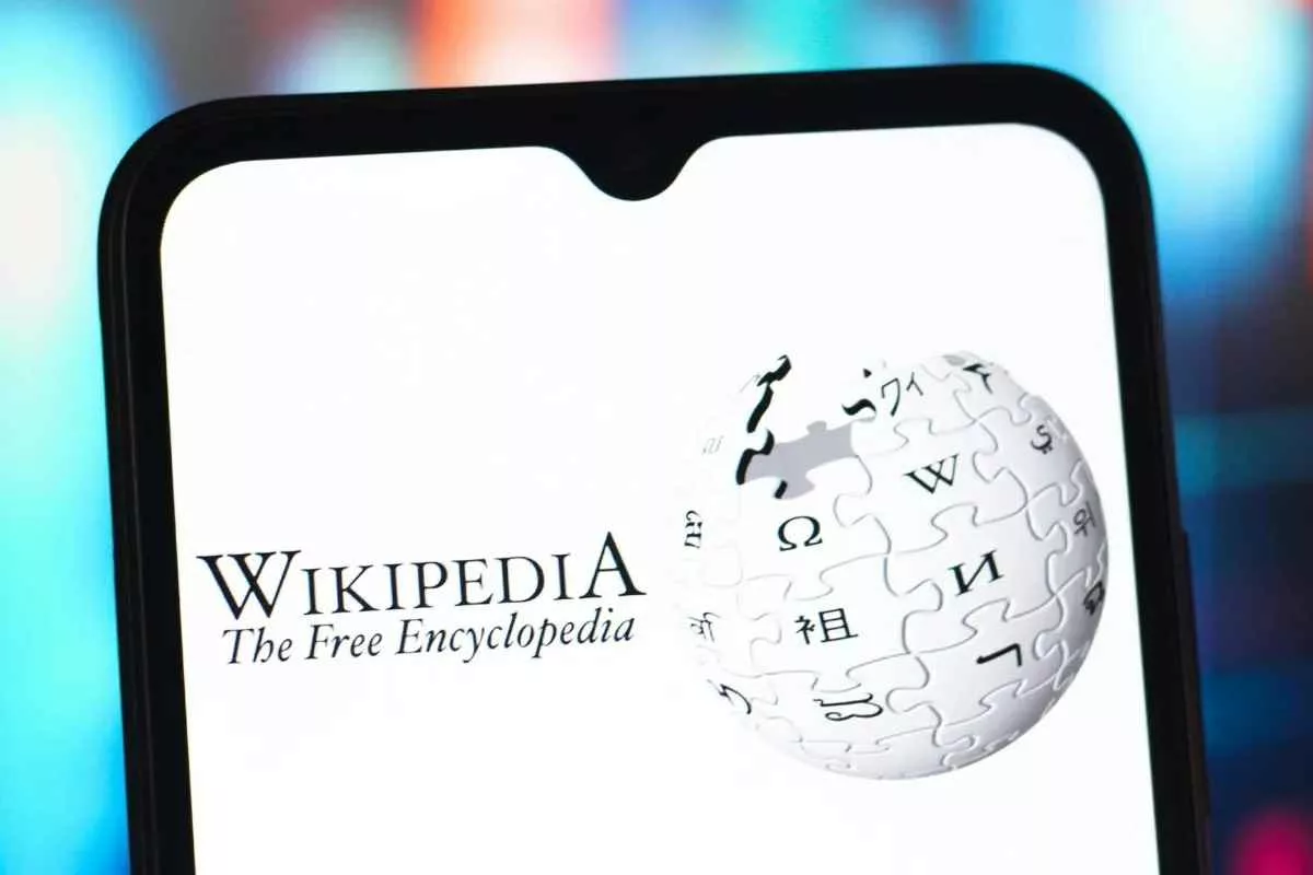 wikipedia-logo-mobile_11zon
