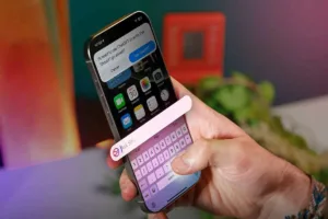 شوک زبانی در آپدیت جدید آیفون؛ هوش مصنوعی اپل ترکی حرف می‌زند، اما هنوز فارسی را نمی‌فهمد