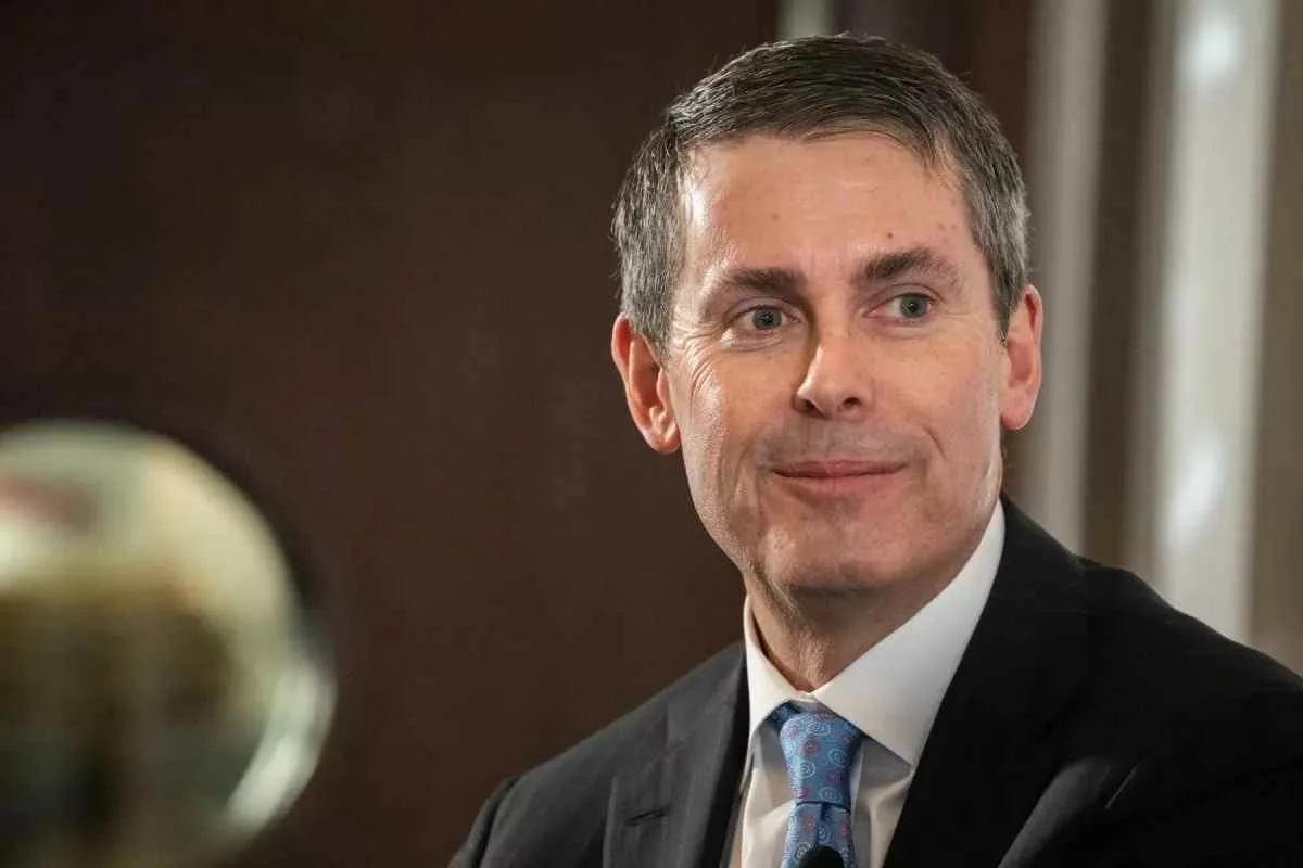 eli-lilly-ceo-use-ai-chatbot_11zon