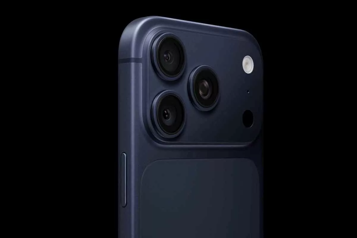 iphone-18-pro-max-thicker-heavier-leaker-rumor_11zon