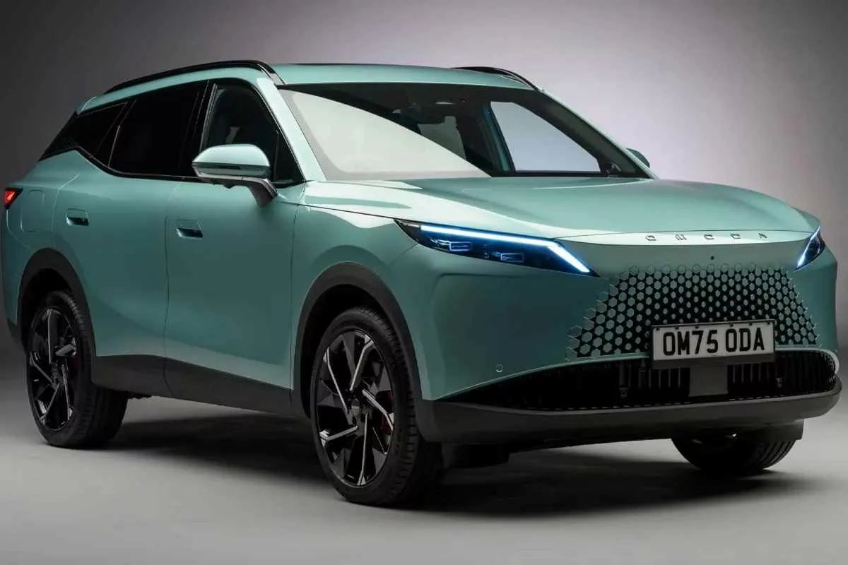 new-omoda-7-revealed-price-specs_11zon