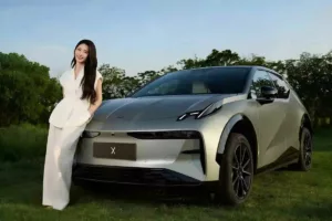 زیکر X ۲۰۲۶؛ انقلابی در طراحی خودروهای برقی چین با چهره‌ای جسور و اروپایی