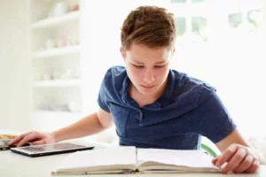 رازهای خلاصه‌نویسی زیست کنکور؛ تکنیک‌های رتبه‌ساز که هیچ‌کس بهت نگفته!