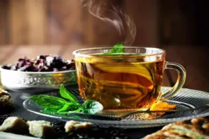 بهترین دمنوش‌های گیاهی برای تنبلی تخمدان؛ تنظیم هورمون و بهبود علائم به‌صورت طبیعی