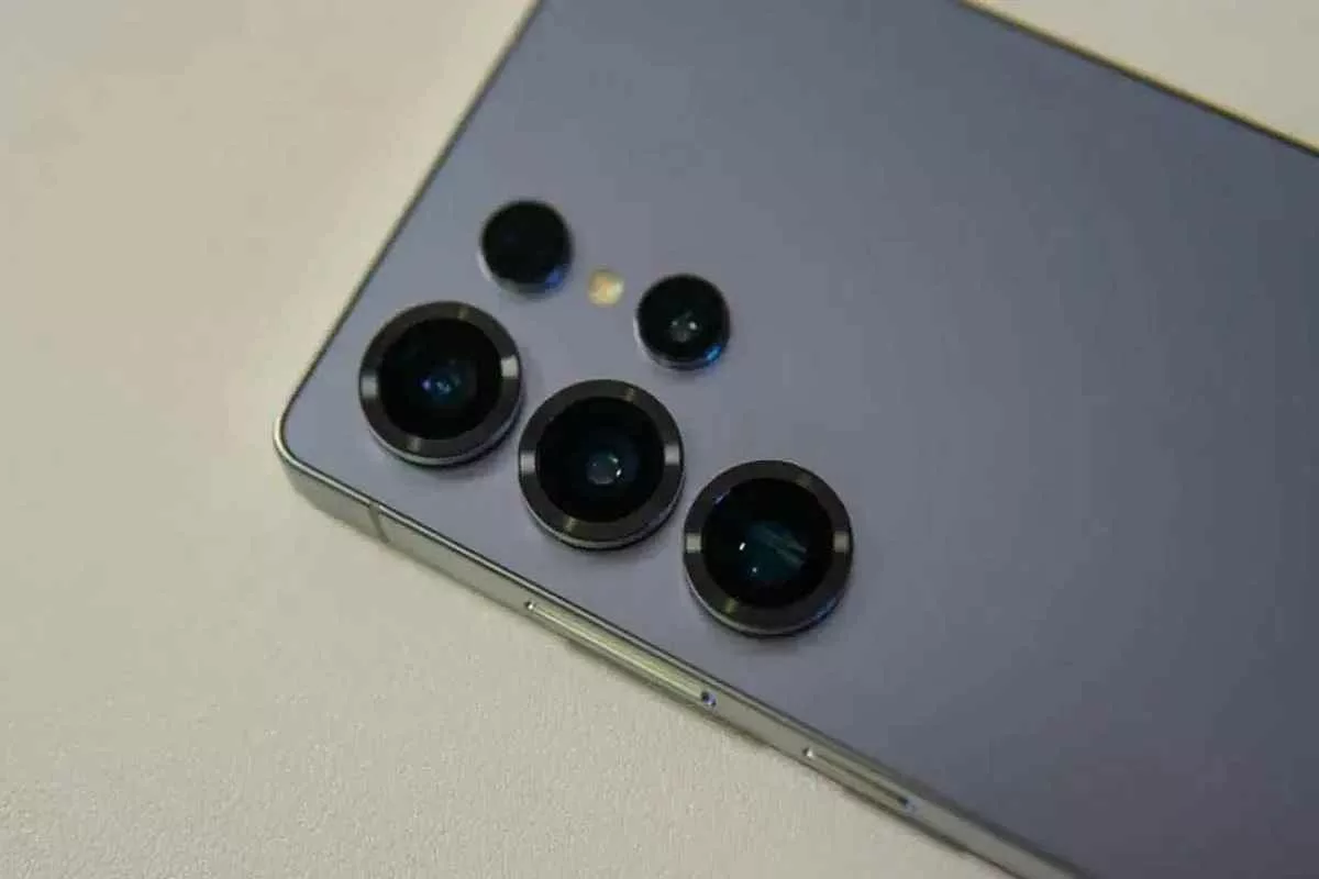 galaxy-s27-ultra-camera-sensor-rumors-leak_11zon