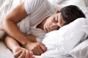 بیداری از دل روده؛ آیا میکروب‌ها کلید پنهان کم‌خوابی ما هستند؟