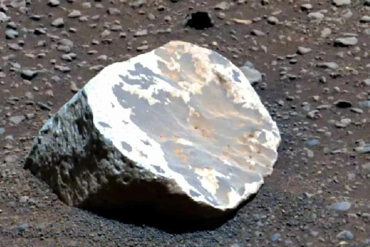 mars-tropical-past-kaolinite-discovery_11zon