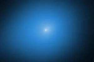 تصاویر خیره‌کننده از دنباله‌دار اطلس؛ مسافر میان‌ستاره‌ای در مسیر عبور نزدیک از زمین