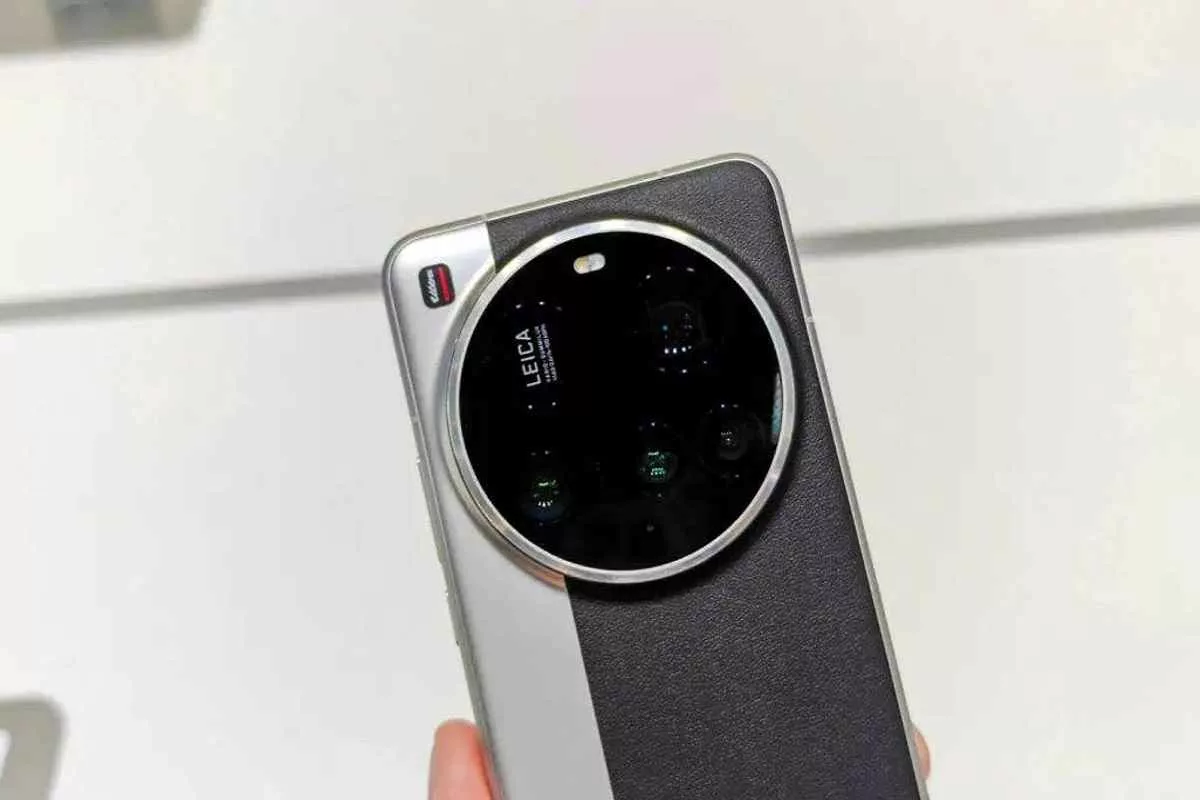 xiaomi-17-ultra-live-images-camera-specs_11zon