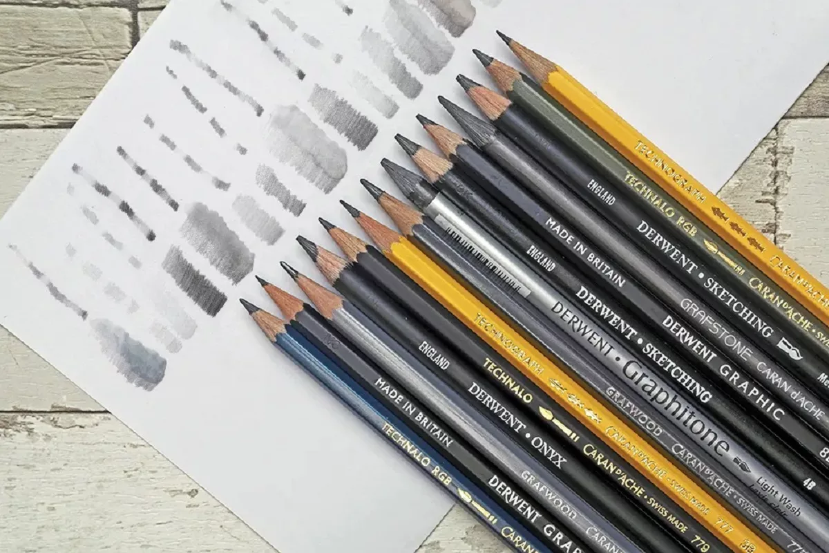 all-kinds-pencils-for-writing-and-drawing-1