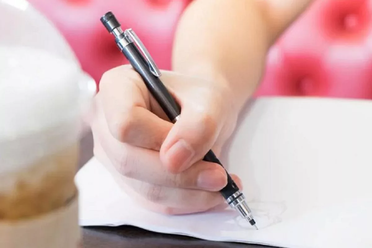 mechanical-pencil-or-traditional-pencil-1