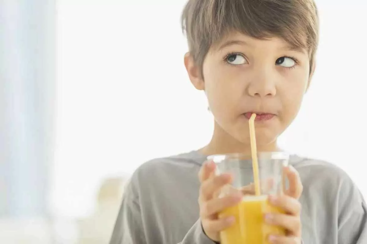 orange-juice-taste-bad-after-brush-teeth_11zon