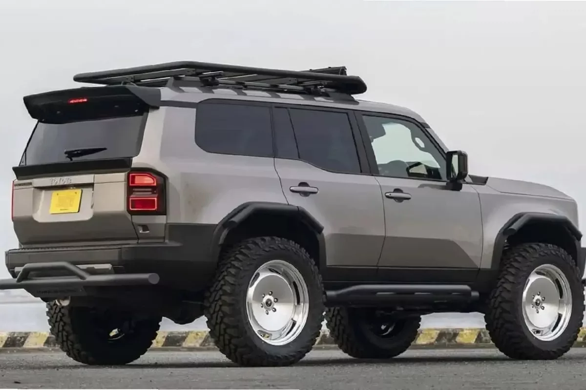toyota-land-cruiser-off-road-kuhl-raing-japan