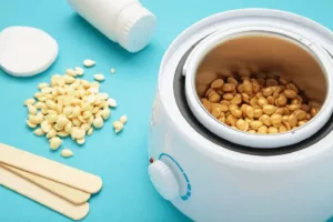 اپیلاسیون چیست؟ مقایسه کامل اپیلاسیون با لیزر: مزایا، معایب و انتخاب بهتر برای شما