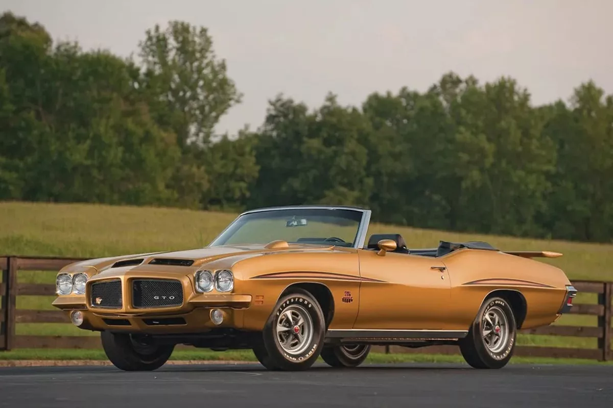 خودرویی-که-بستنی-وانیلی-دوست-نداشت