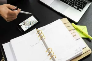 انتخاب بهترین دفتر برنامه‌ریزی | راهنمای جامع