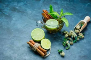 بهترین معجون برای گلو درد | راهنمای جامع درمان خانگی
