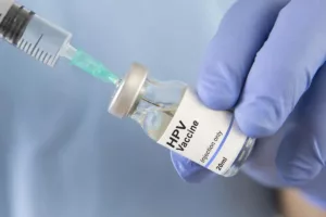چگونه واکسن HPV مرگ ناشی از سرطان دهانه رحم را در زنان جوان انگلستان به صفر رساند